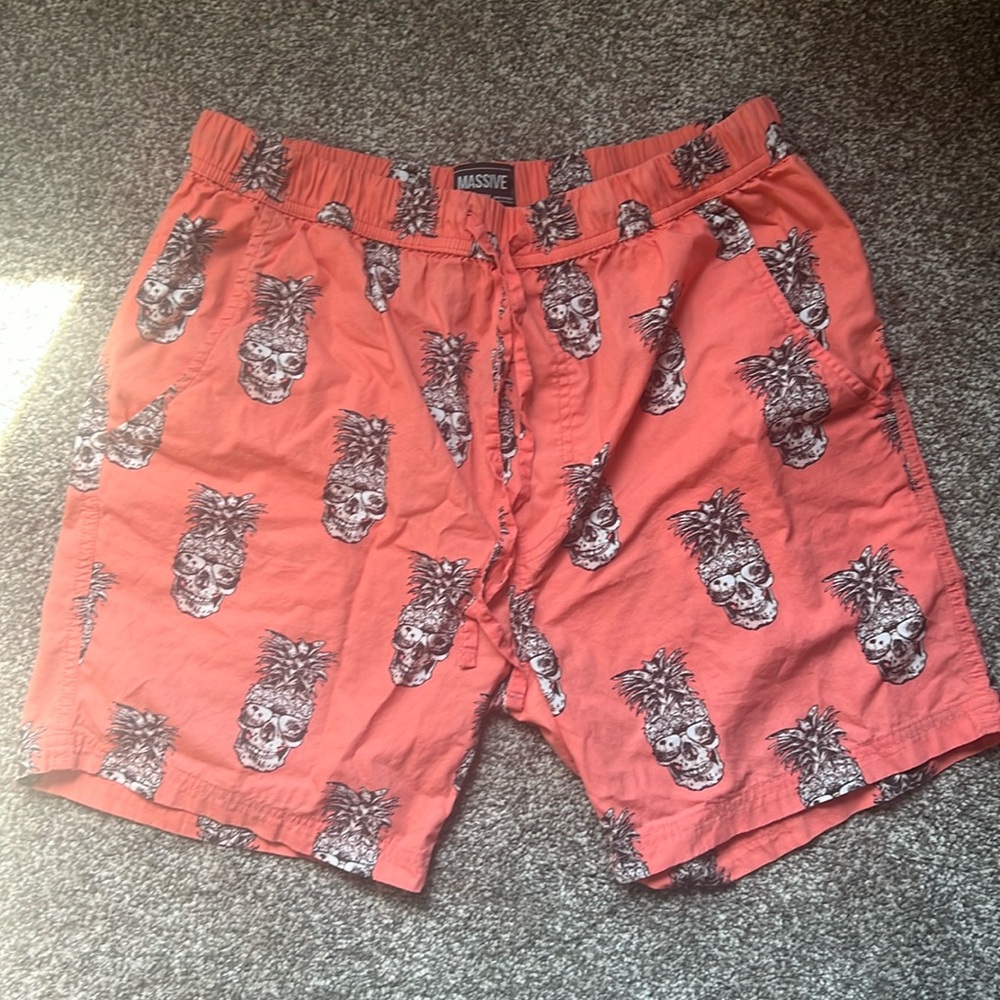 💛4 for $20💛 Pineapple Skull Shorts